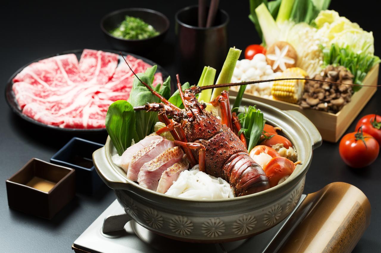 礁溪晶泉丰旅 Wellspring By Silks Jiaoxi Hotel Exterior photo A hot pot with lobster